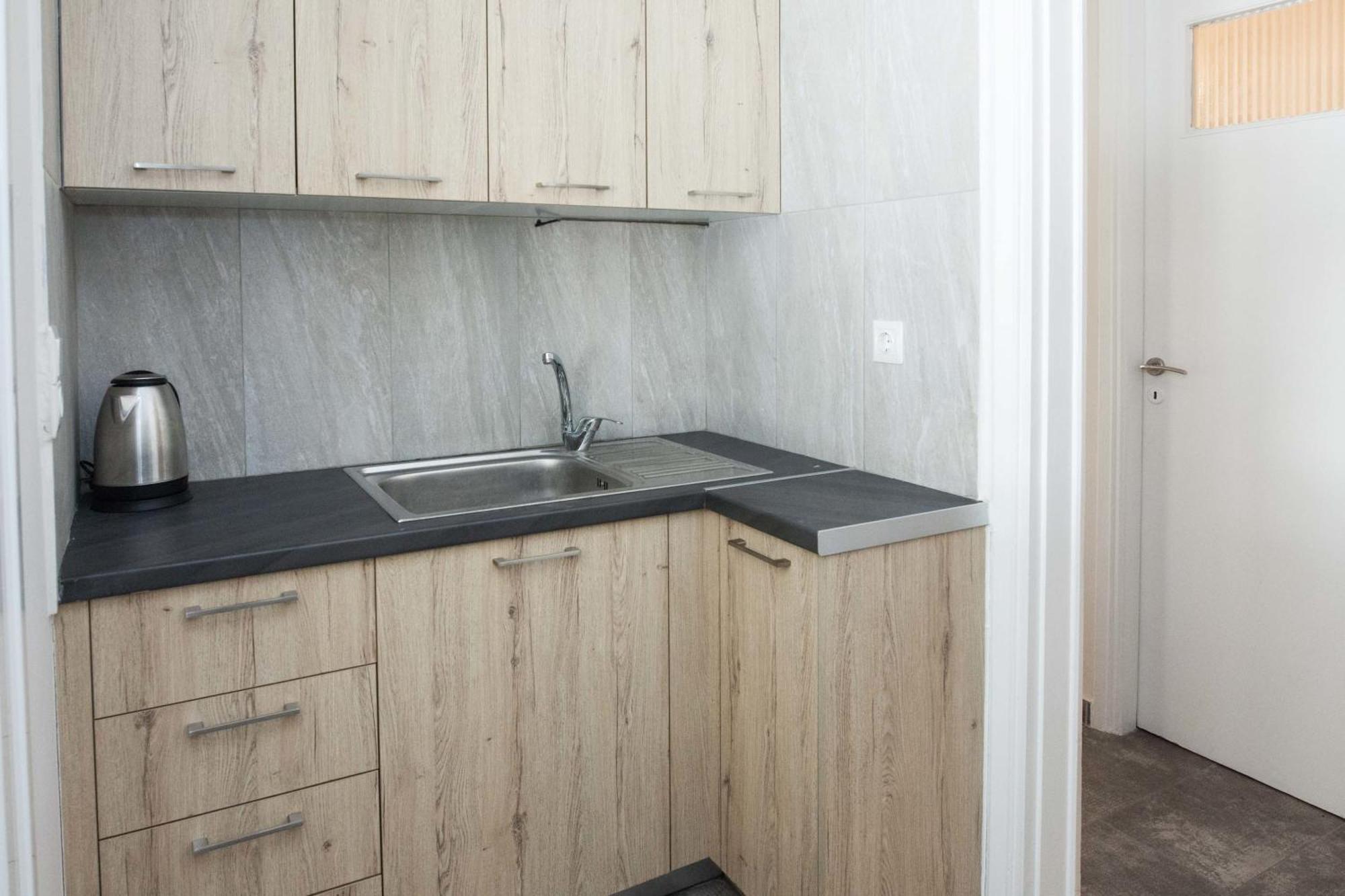 Modern 1 Bd Balcony Apt Near Metro In Kato Patisia Αθήνα Εξωτερικό φωτογραφία